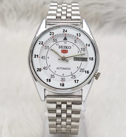 Seiko 5 Automatic Watch Day Date with 17 Jewels 7009A Model