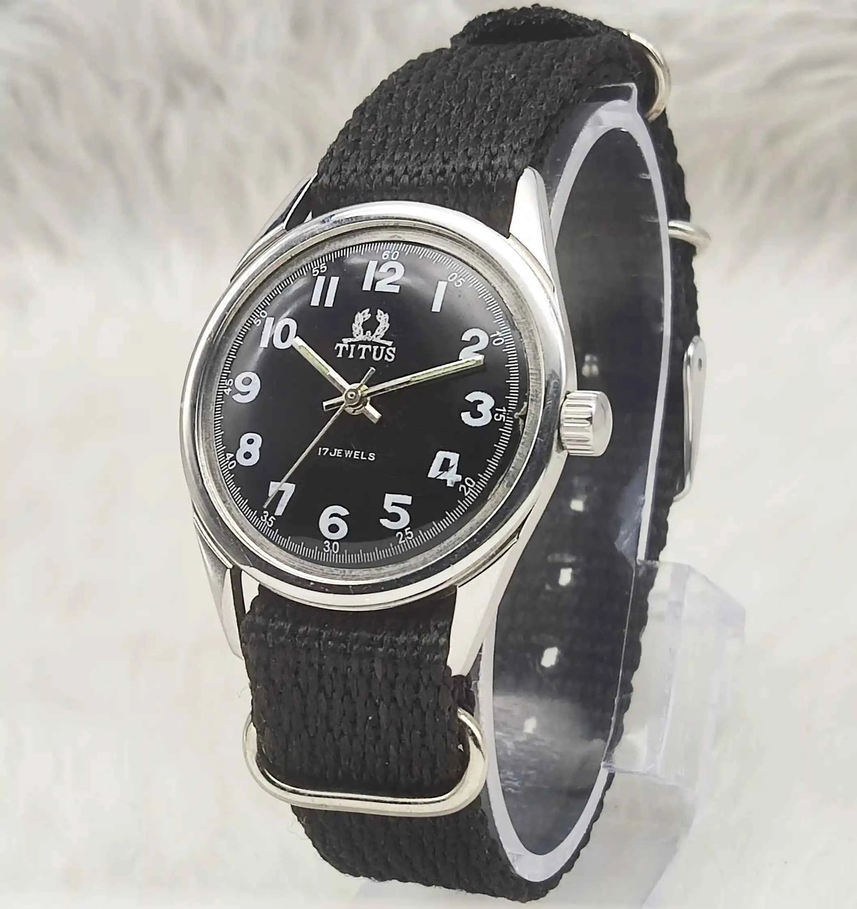 Titus 17 Jewels Men's Watch with Black Dial - Stylish and Durable Timepiece