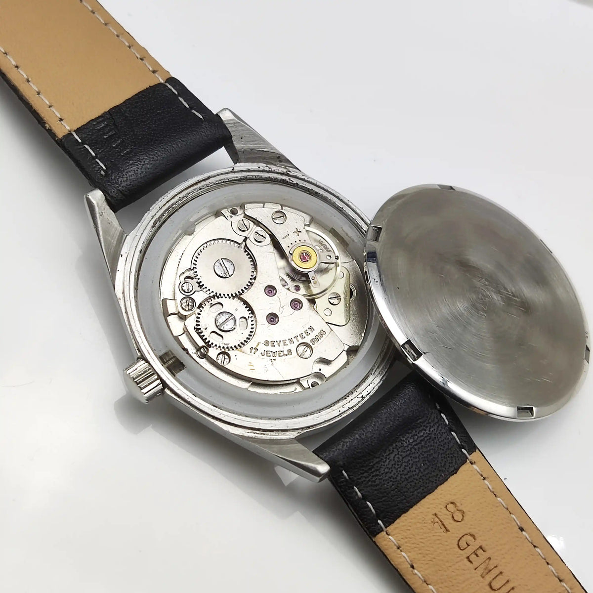 Villari Men’s Watch - 17 Jewels Cloud Silver Dial Stick Indices