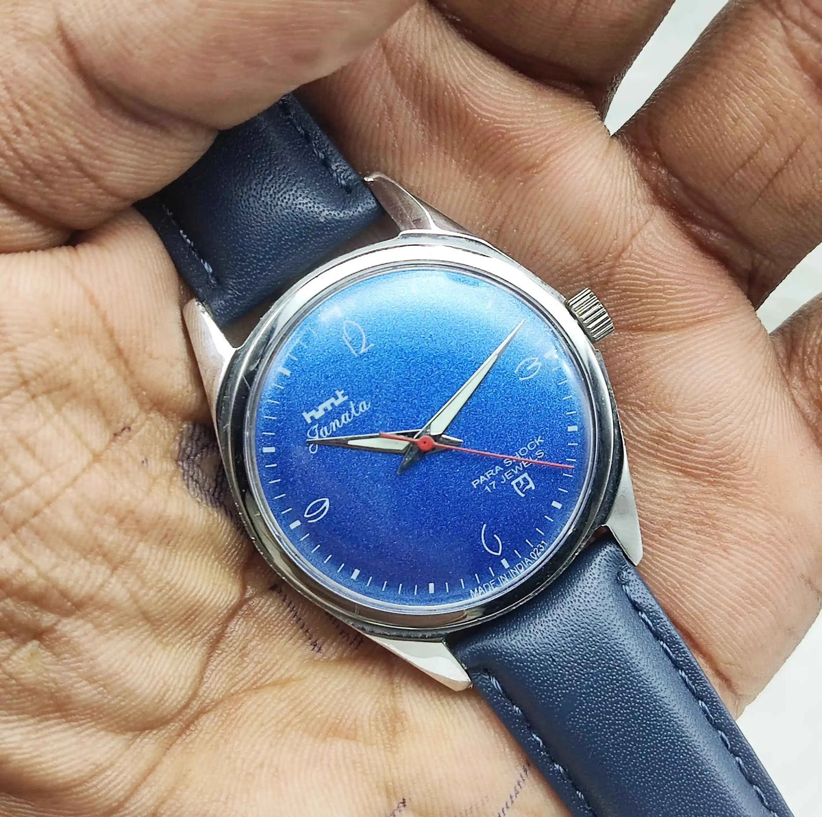 HMT Janata Watch Blue Dial Handwinding 17 Jewels – Timeless Elegance