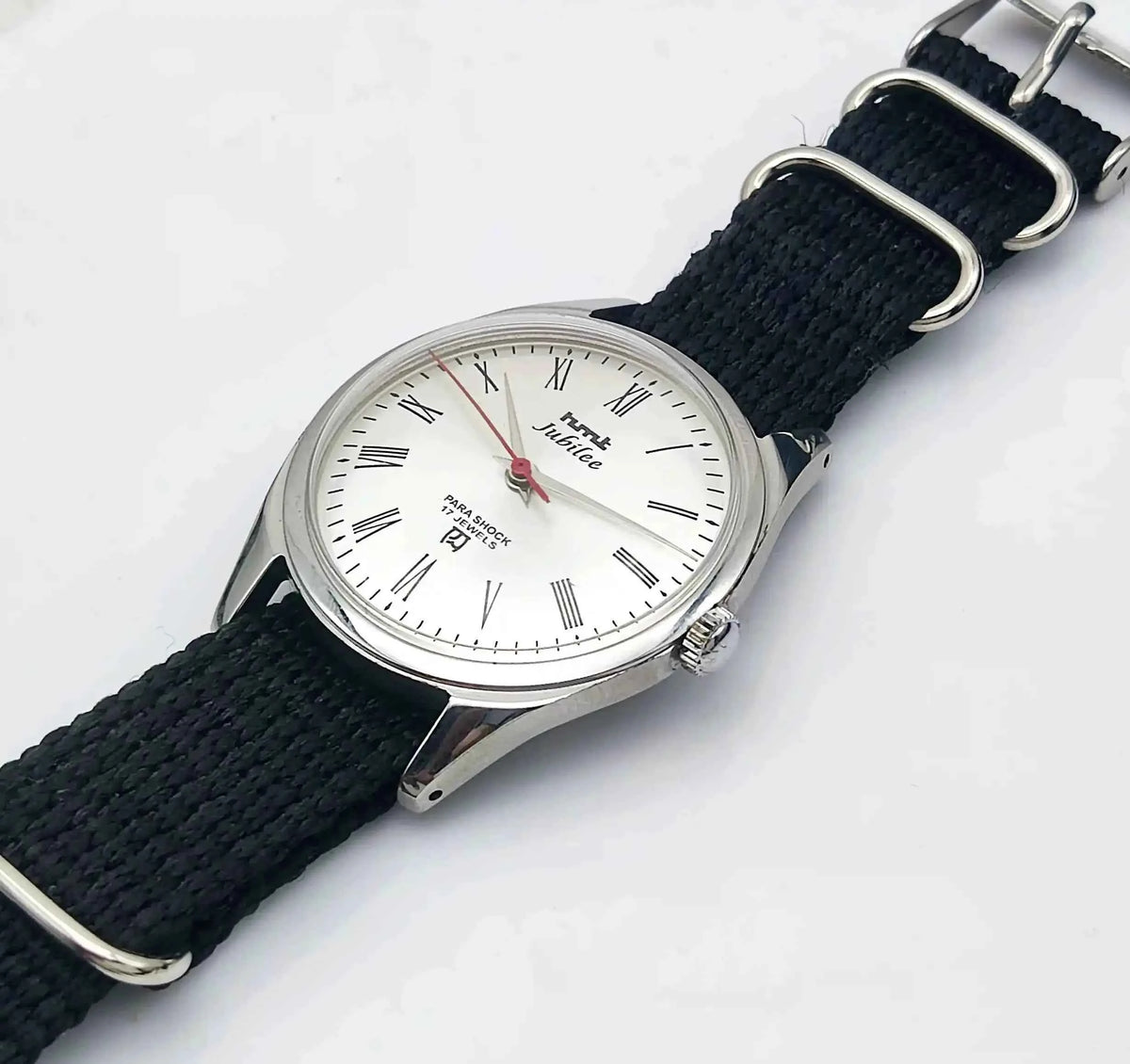 Discover Timeless Elegance with the HMT Jubilee Handwinding Watch