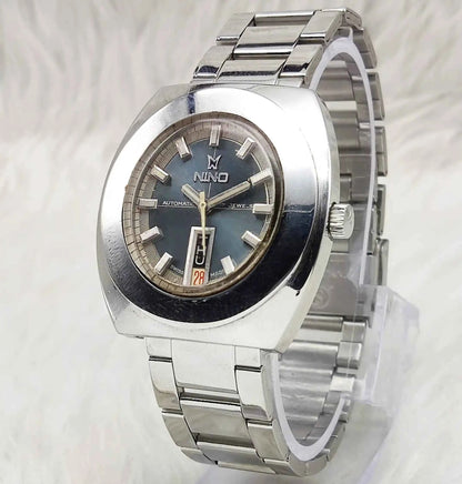 Nino Automatic 2066 Gray Dial Watch with 17 Jewels and Day-Date Features
