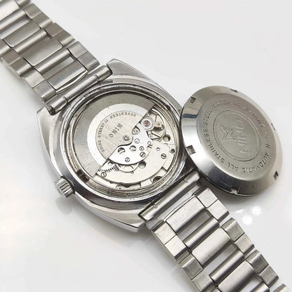 Nino Automatic 2066 Gray Dial Watch with 17 Jewels and Day-Date Features