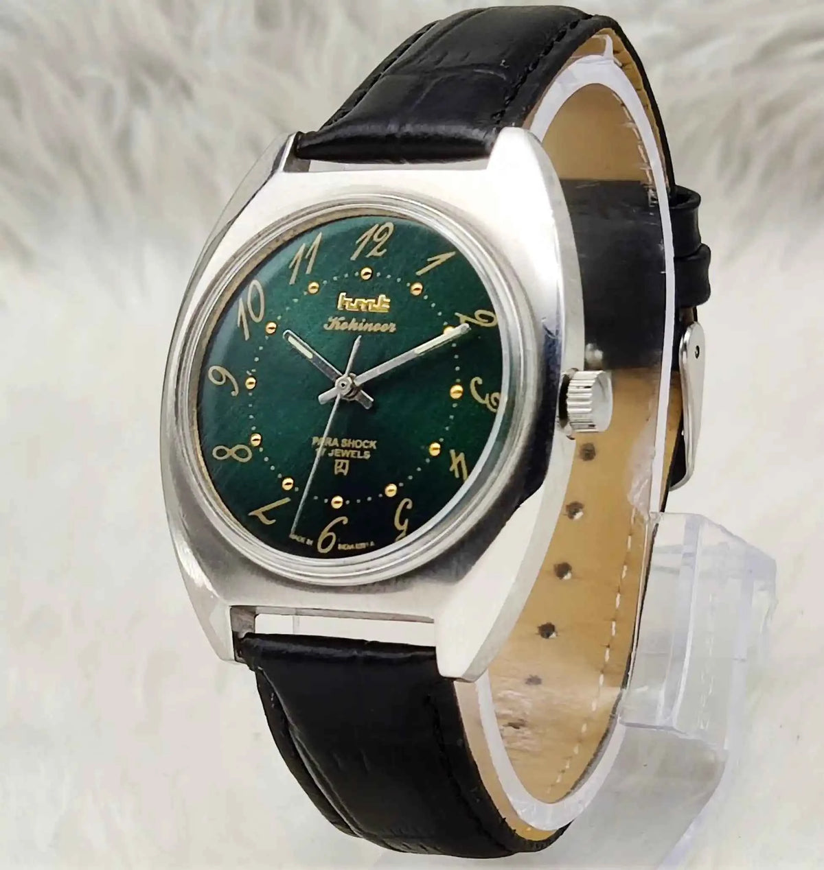 HMT Kohinoor Handwinding Watch - 17 Jewels Apple Green Dial with English Numerals
