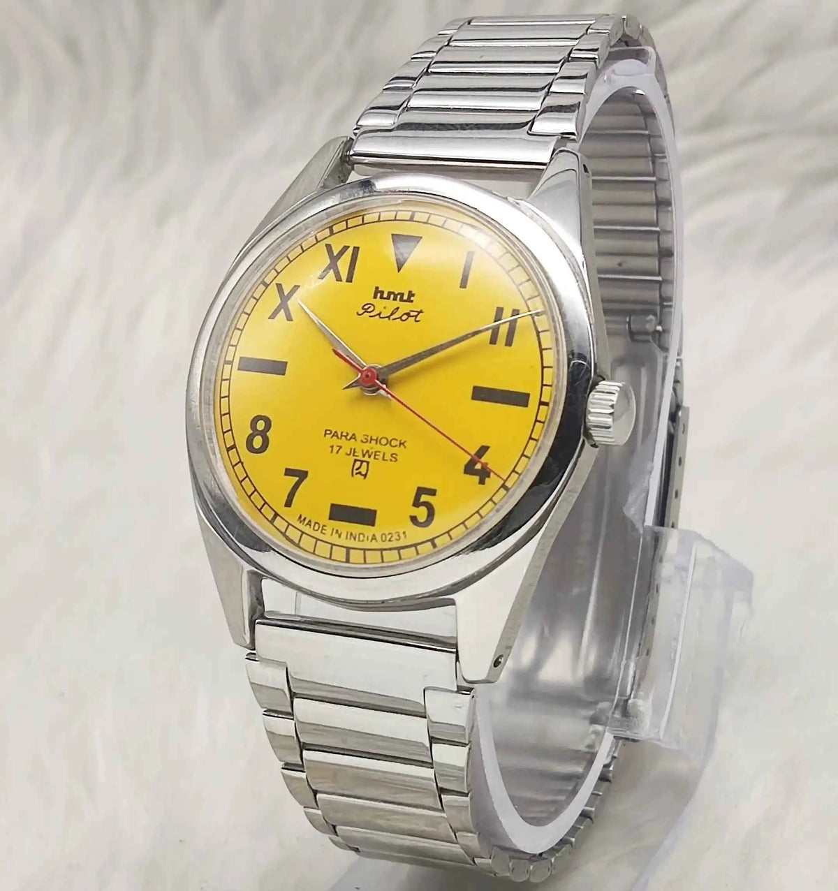 HMT Pilot Watch 17 Jewels Sun Yellow Dial - Handwinding Men's Timepiece with Numerals Indices