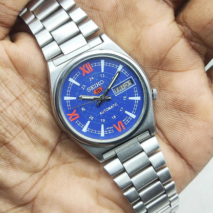 Seiko 5 Automatic Watch 7019A with Blue Dial Day Date and 17 Jewels for Men